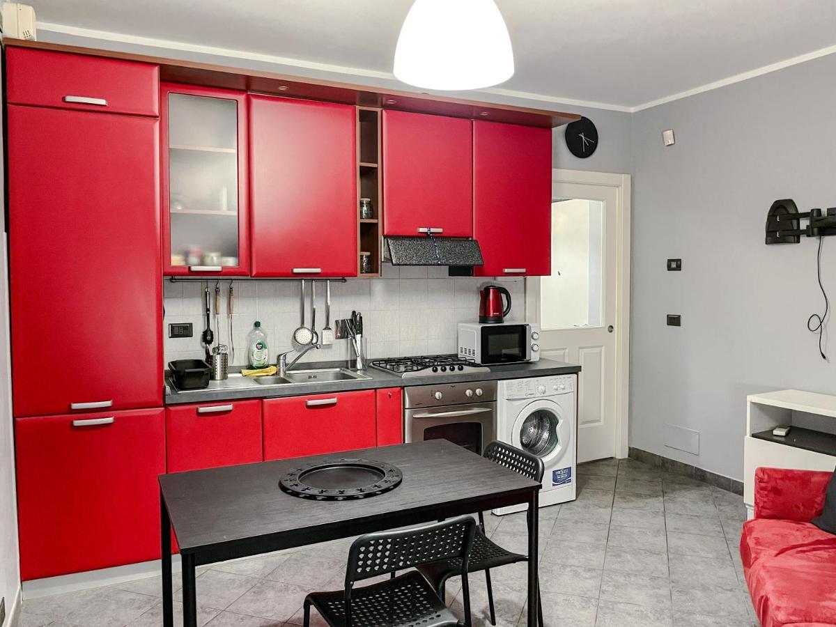 Myhouse Inn Fermata Paradiso - Affitti Brevi Italia Коленьо Екстериор снимка