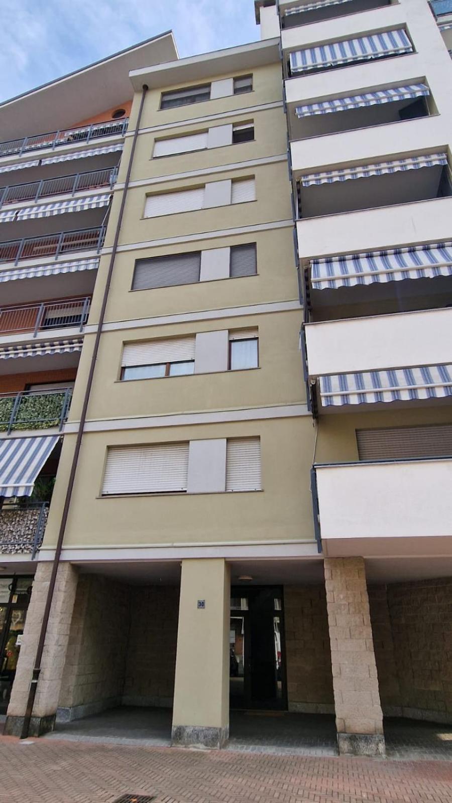 Myhouse Inn Fermata Paradiso - Affitti Brevi Italia Коленьо Екстериор снимка
